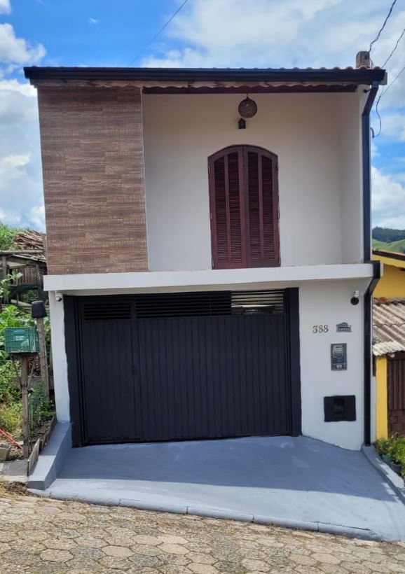 Casa a Venda em Joanópolis